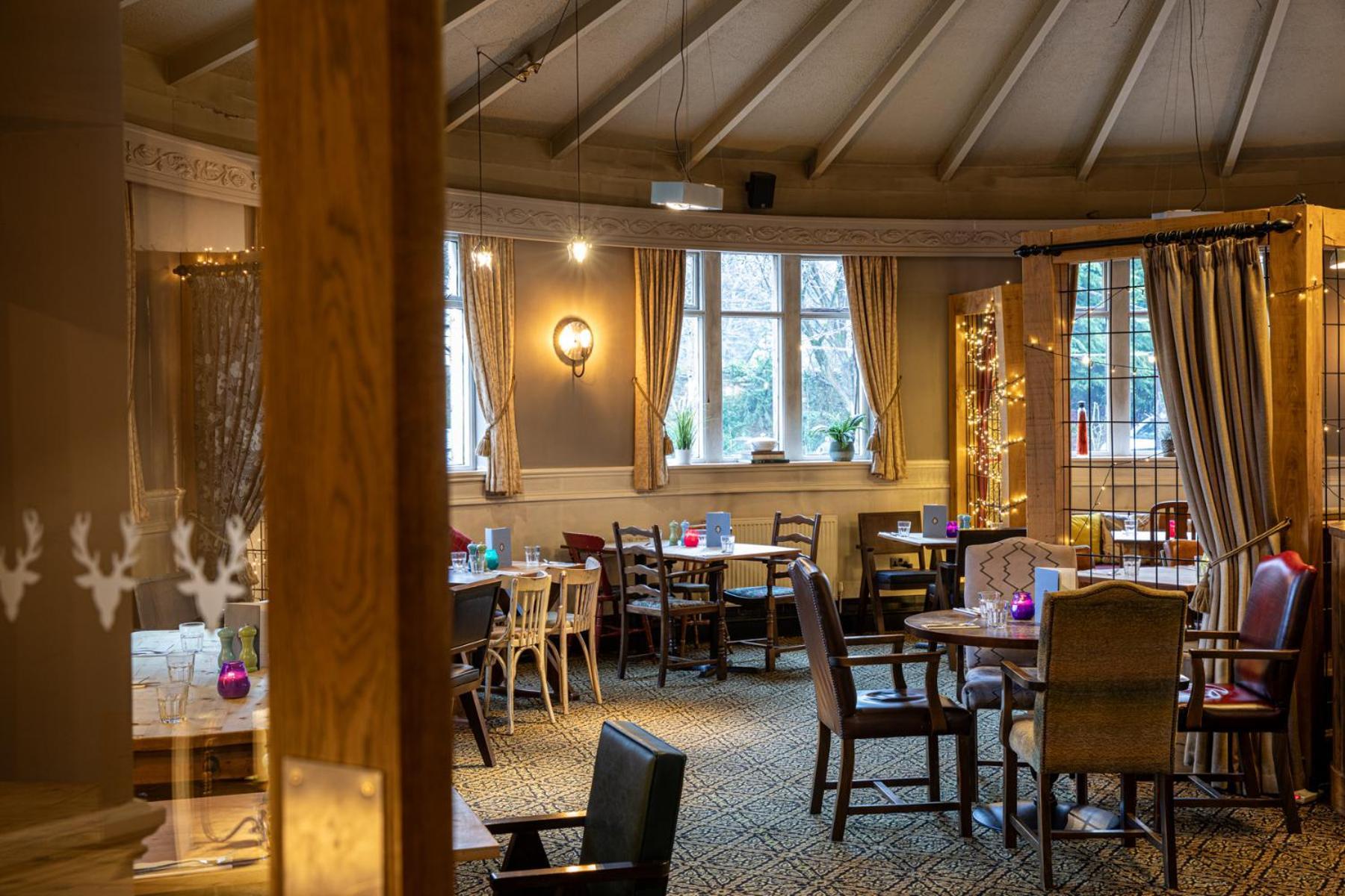 מלון בזלאו The Devonshire Arms מראה חיצוני תמונה