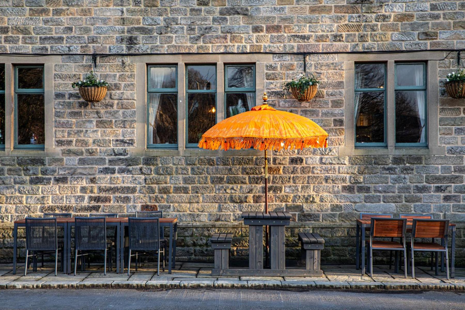 מלון בזלאו The Devonshire Arms מראה חיצוני תמונה